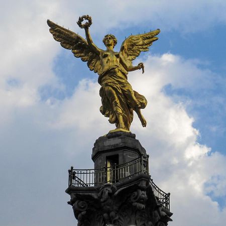 ยูโรสตาร์ โซนา โรซา สวีท Hotel เม็กซิโกซิตี้ ภายนอก รูปภาพ Angel of Independence