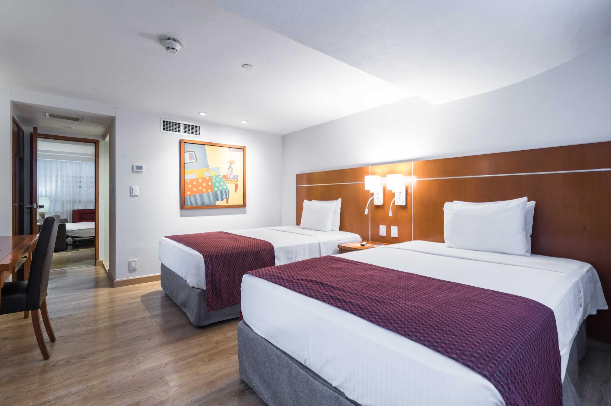 ยูโรสตาร์ โซนา โรซา สวีท Hotel เม็กซิโกซิตี้ ภายนอก รูปภาพ Suite