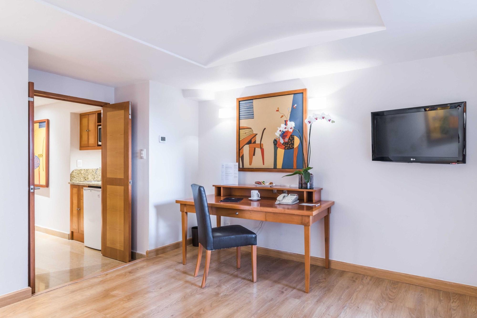 ยูโรสตาร์ โซนา โรซา สวีท Hotel เม็กซิโกซิตี้ ภายนอก รูปภาพ Suite