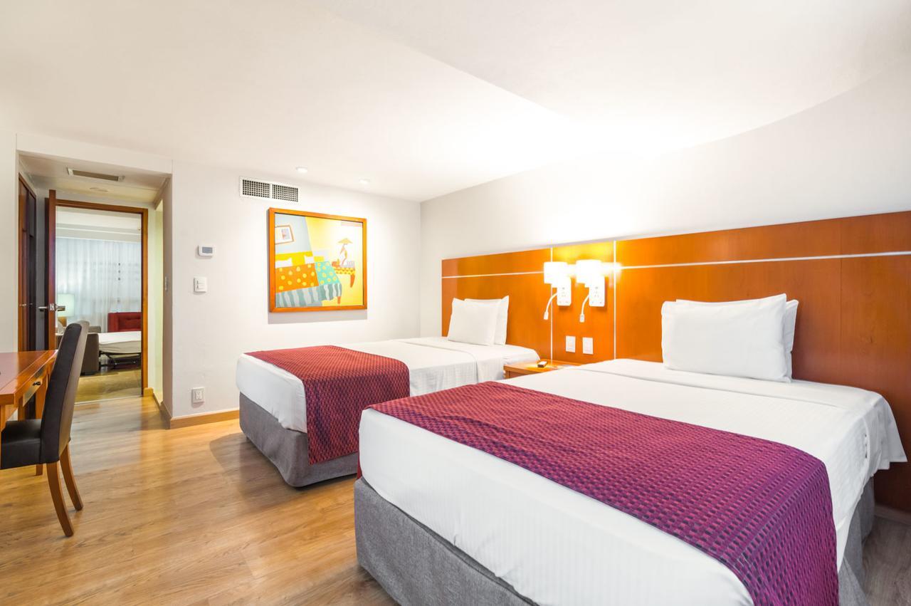 ยูโรสตาร์ โซนา โรซา สวีท Hotel เม็กซิโกซิตี้ ภายนอก รูปภาพ Suite