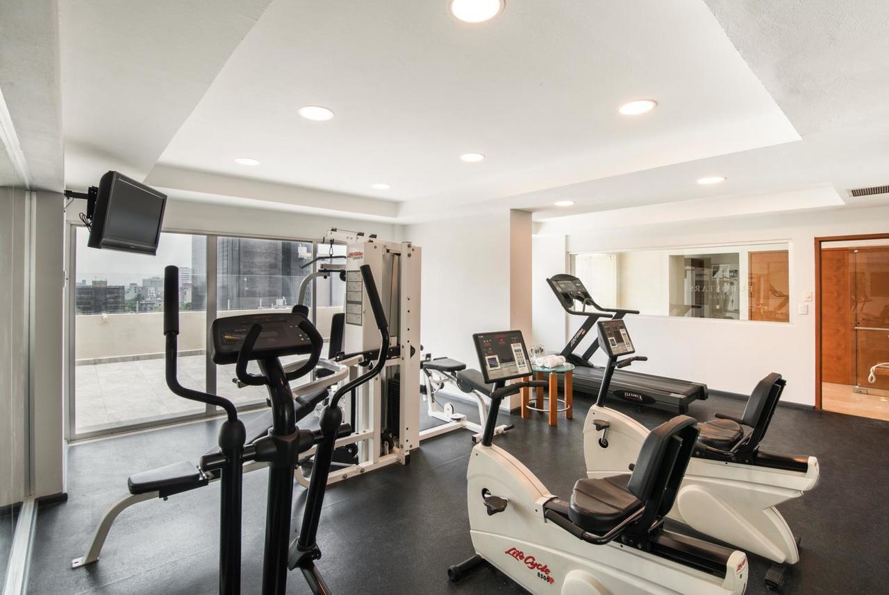 ยูโรสตาร์ โซนา โรซา สวีท Hotel เม็กซิโกซิตี้ ภายนอก รูปภาพ The gym at the hotel