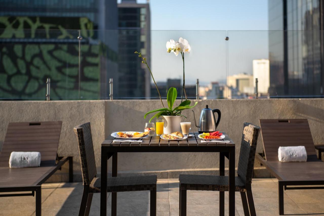 ยูโรสตาร์ โซนา โรซา สวีท Hotel เม็กซิโกซิตี้ ภายนอก รูปภาพ The Terrace at the Mandarin Oriental, Johannesburg